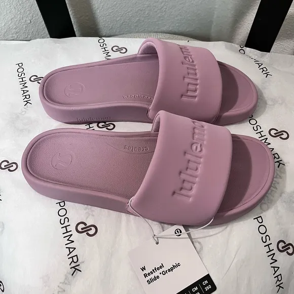 Lululemon NIB AUTHENTIC Women’s Rose Blush Restfeel Graphic Sandals
