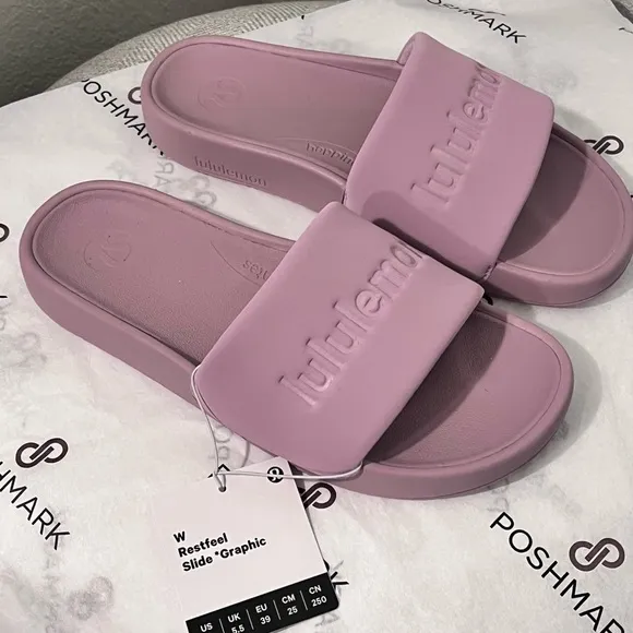 Lululemon NIB AUTHENTIC Women’s Rose Blush Restfeel Graphic Sandals