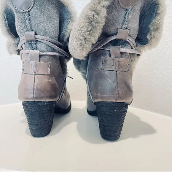 Luxe de Leon Templest  Fur Distressed Leather Ankle Boots Size 9.5 NWT