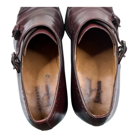 Magnanni wing tip brown leather almond toe loafers men's size 11