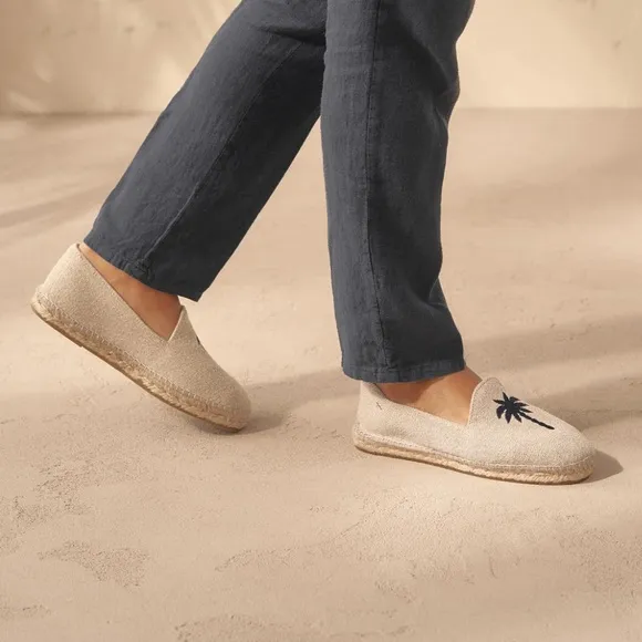 Manebi Mens Organic Hemp Embroidered Palm Tree Espadrilles Shoes