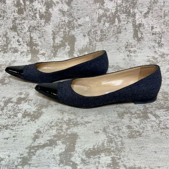 Manolo Blahnik Felt Wool Pointed Cap Toe Flats in Grey/Black