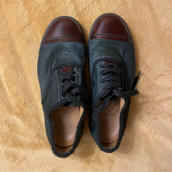 Marc Jacobs Pony Hair Lace up shoes