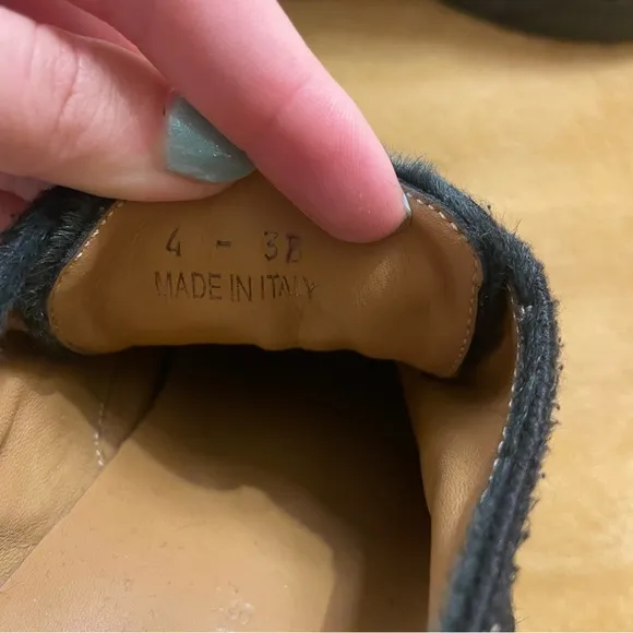 Marc Jacobs Pony Hair Lace up shoes