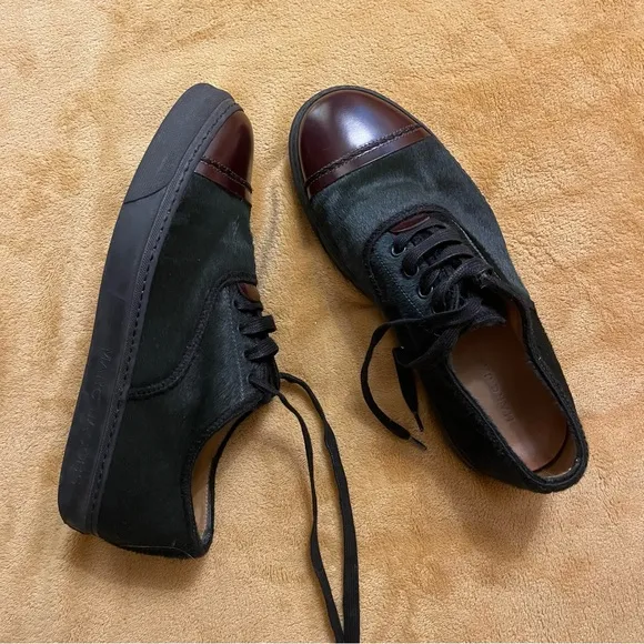 Marc Jacobs Pony Hair Lace up shoes