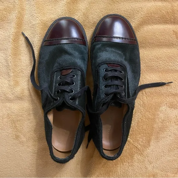 Marc Jacobs Pony Hair Lace up shoes