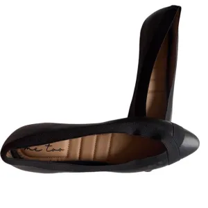 Me Too Reign Women's Black Leather Flats Size 8 Cushioned Insole
