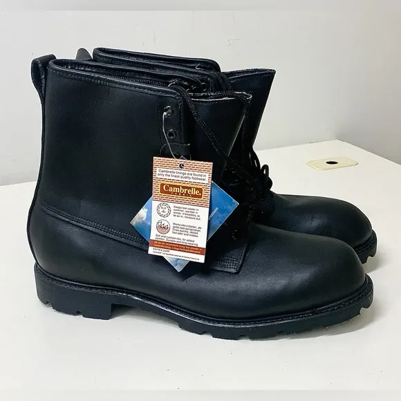 Men’s 15 W Thorogood 834-6431 Hard Toe Waterproof Leather Vibram Sole Boots