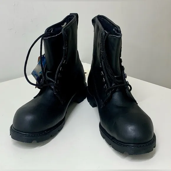 Men’s 15 W Thorogood 834-6431 Hard Toe Waterproof Leather Vibram Sole Boots