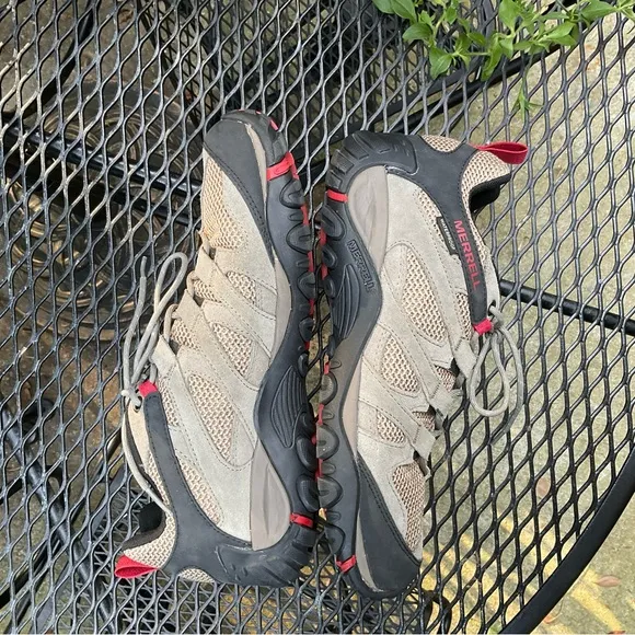 Men’s Merrill Grey Mesh &amp; Suede Waterproof Quality Sneakers!