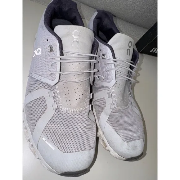 Men's ON Cloud 5 mesh sneakers grey white size 11