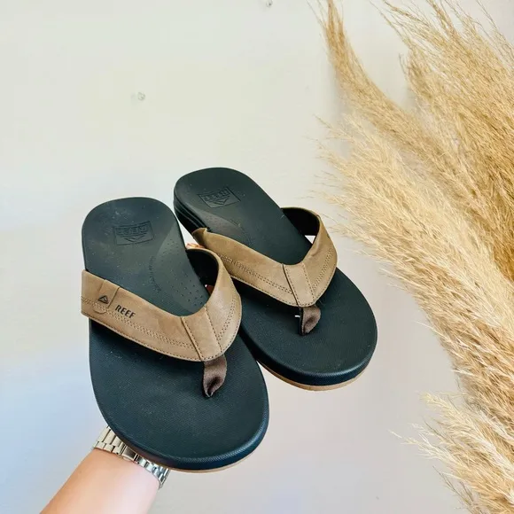 MENS REEF Black Brown Leather Flip Flop Pool Cushion Sandals Slides Shoes 12