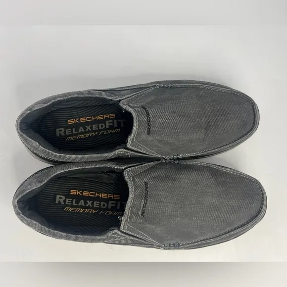 Men’s Skechers Avillo Black Relaxed Fit Memory Foam Slip On Sneakers Size 12M