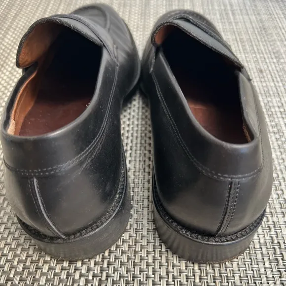 Men’s “TOD’S” Black Leather Loafers