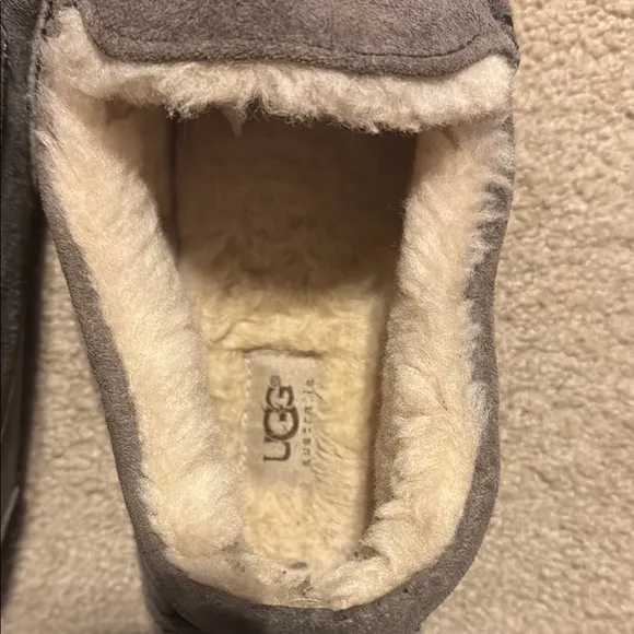 Men’s UGG gray Suede Slip-On Loafers/slippers.  Size 13