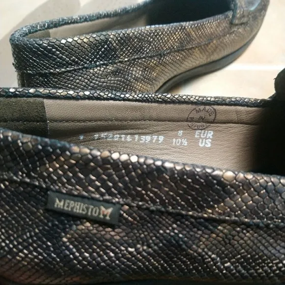 MEPHISTO Women Snake Print Loafers