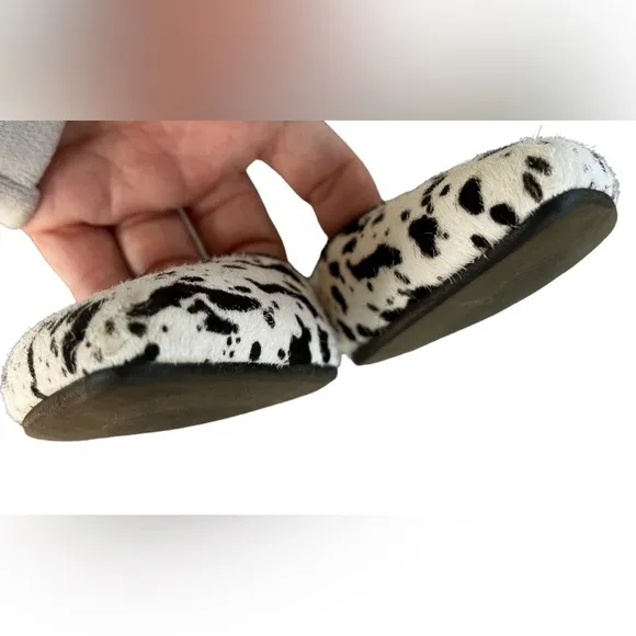 Mercanti Fiorentini Black White Cow Spotted Pony Hair Pointed Toe Flats Size 6