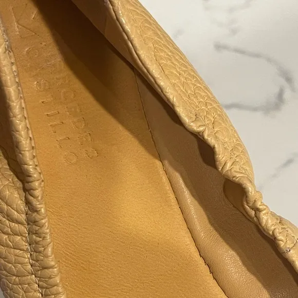 Mercedes Castillo Women's Tan Leather Ballet Flats US 6