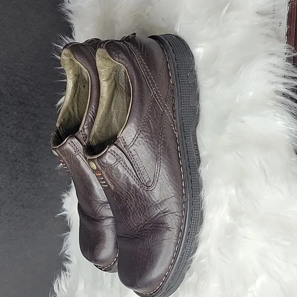 MERRELLS &quot;World Legend&quot; Stolen Brown Leather Slip On Loafers Size 7