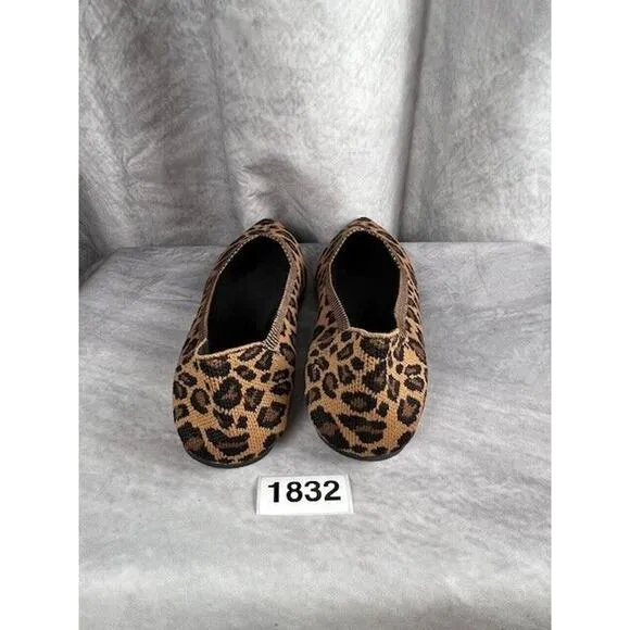 MIA Kerri Leopard Print Pointed Toe Knit Fabric Comfort Foam Ballet Flats Sz 6