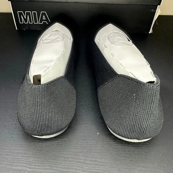 Mia womans Kerri pointed toe stretch material flats in black size 8M
