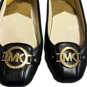 Michael Kors Black Leather Fulton Flats Gold SZ 9 1/2 M. Barely used