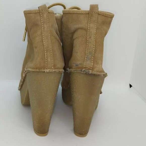 Michael Kors Designer Women's Pre-owned Leather Sherpa Lined Boots - sz. 10