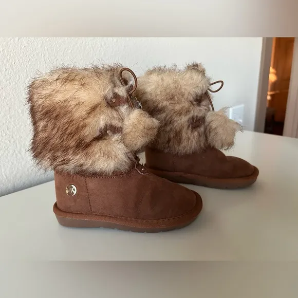 Michael Kors Girls pretty fur Boots