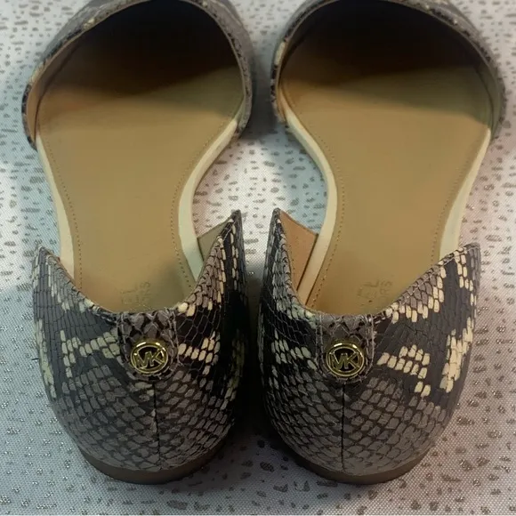 Michael Kors Snakeskin Pointed Flats Size 6