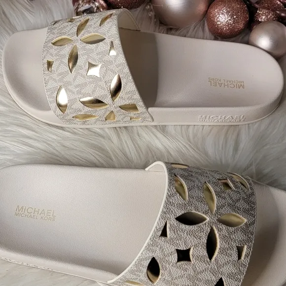 MICHAEL KORS WOMEN'S SLIDES Size8 Brand new