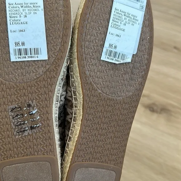 MICHAEL KORSKendrick Espadrilles slip on woman’s size 8 NWOB