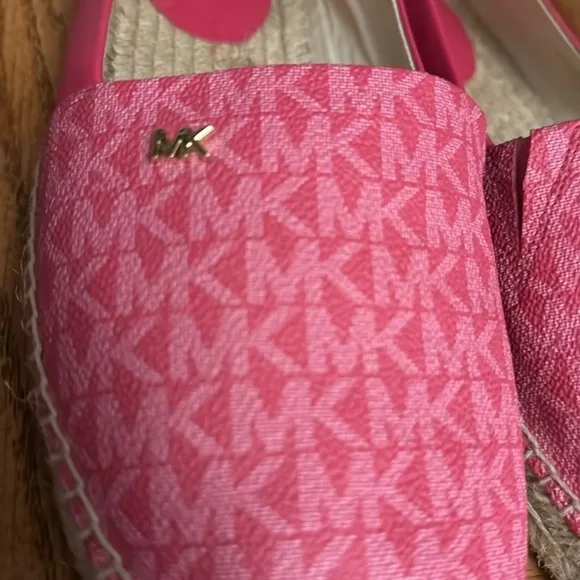 MICHAEL Michael Kors Coated Canvas Leather Pink Kendrick Logo Espadrille Size 11