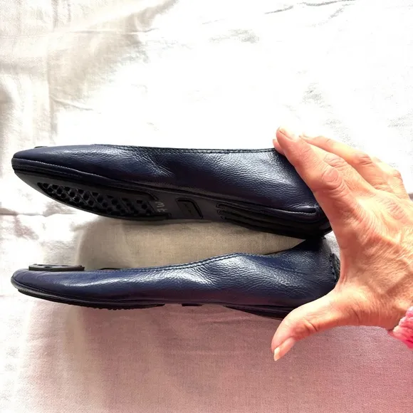 MICHAEL Michael Kors Lindsey Leather Ballet Flats navy SZ 8 M NWOT