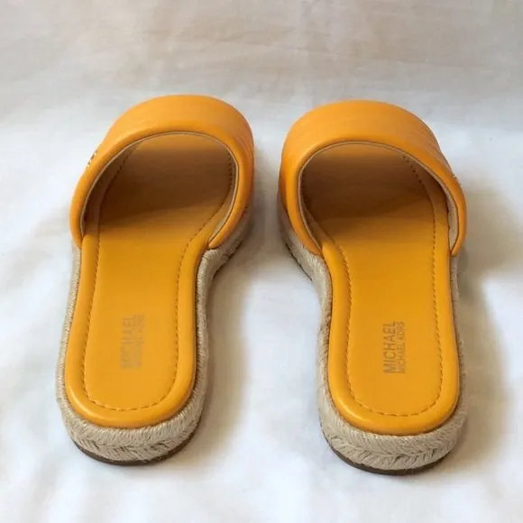 MICHAEL Michael Kors Slide Sandals Yellow Leather Quilted Royce Sz 7 NEW Sandal