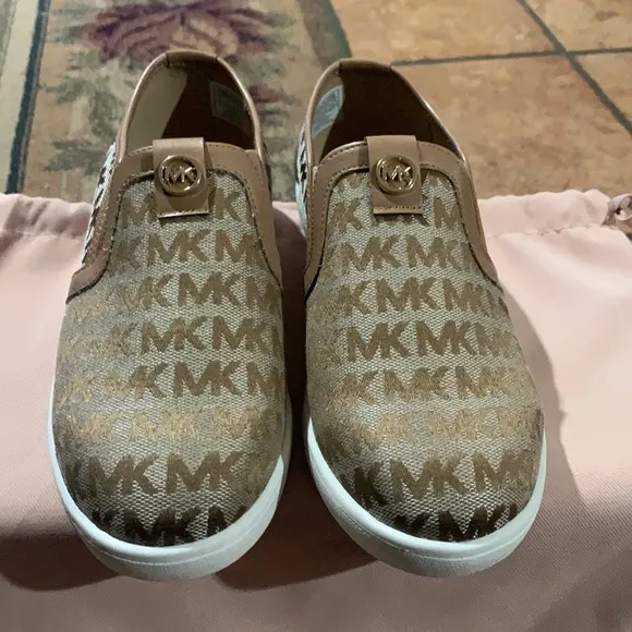 MICHAEL Michael Kors™. Slip on Premium Sneakers
