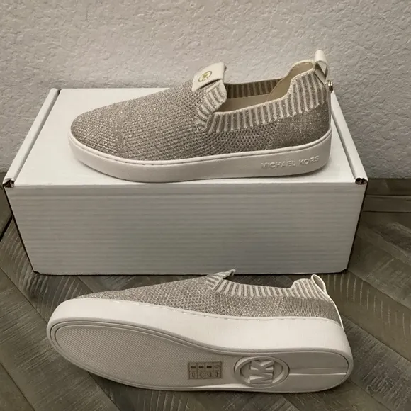 MICHAEL MICHAEL KORS Women's Juno Knit Slip-On Sneakers, size 7.5