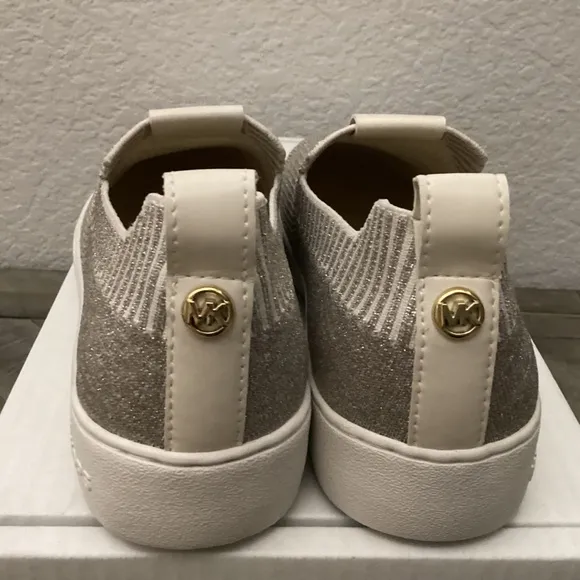 MICHAEL MICHAEL KORS Women's Juno Knit Slip-On Sneakers, size 7.5