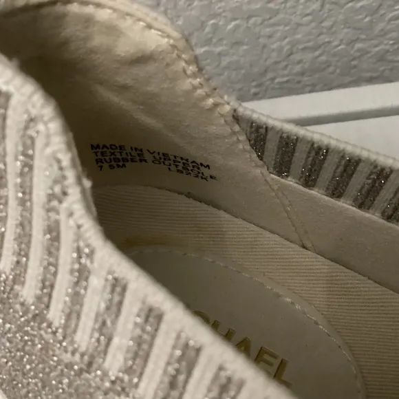 MICHAEL MICHAEL KORS Women's Juno Knit Slip-On Sneakers, size 7.5