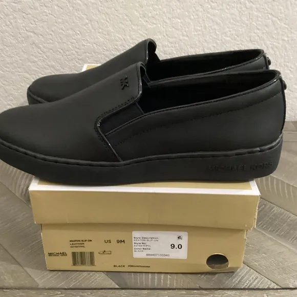 MICHAEL MICHAEL KORS Womens Keaton Slip-On Logo Sneakers