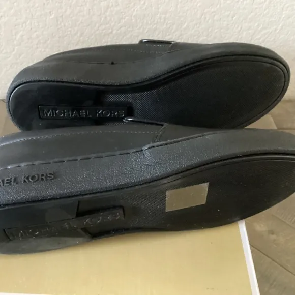 MICHAEL MICHAEL KORS Womens Keaton Slip-On Logo Sneakers