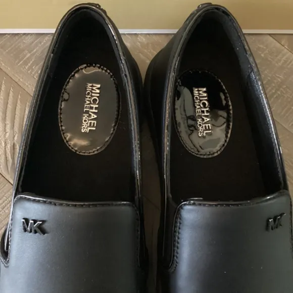 MICHAEL MICHAEL KORS Womens Keaton Slip-On Logo Sneakers