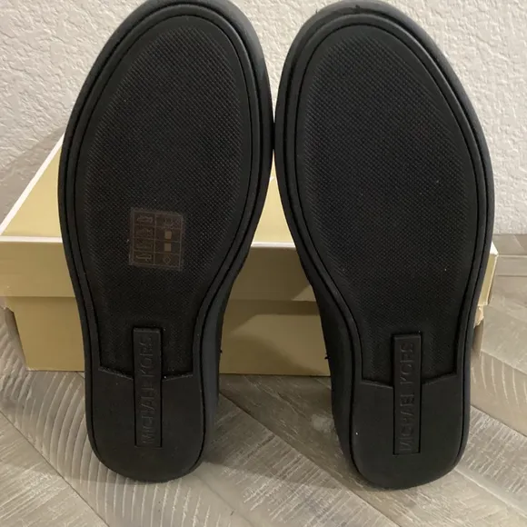 MICHAEL MICHAEL KORS Womens Keaton Slip-On Logo Sneakers