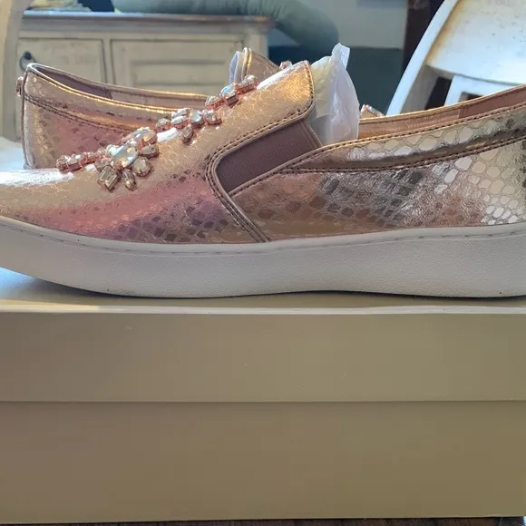 MICHAEL MICHAEL KORSKeaton Embellished Metallic Leather Slip-On Sneaker New sz9