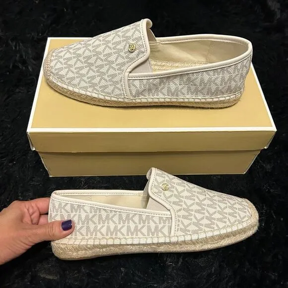 Michael Kors MK logo print espadrilles flats slip on shoes women’s 7 new