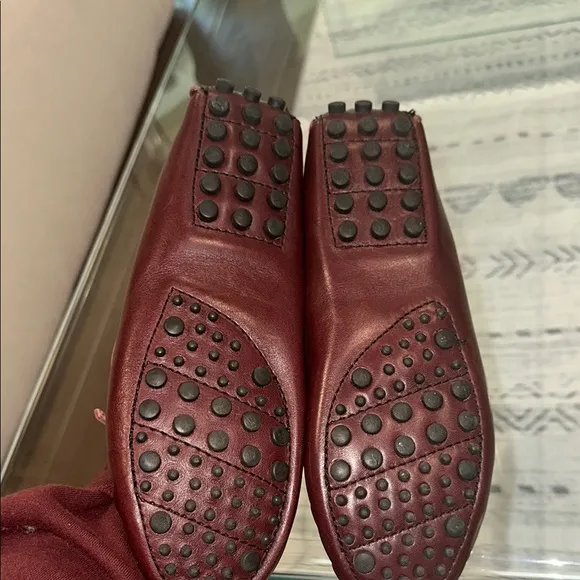 Minnetonka opening ceremony Embellished Leather Loafers - Brown womens size 7