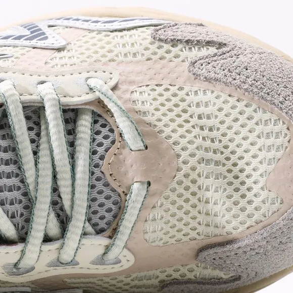 Mizuno Adventure Twe Beige Sneakers