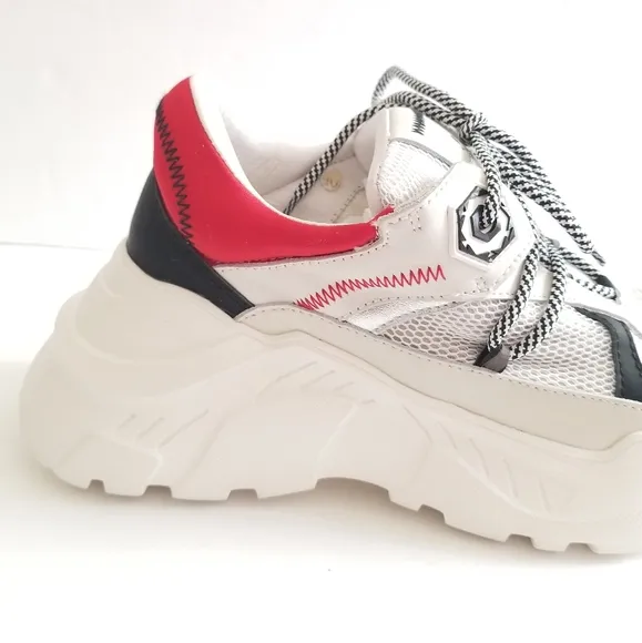 MOA Master Of Arts Lace Up White Red Mesh Leather Sneakers Size 40 US 9.5