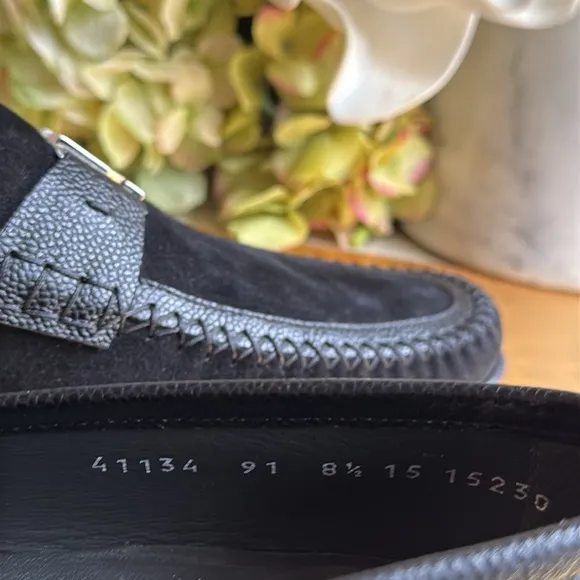 Moreschi Loafers in Black Suede and Pebbled Leather