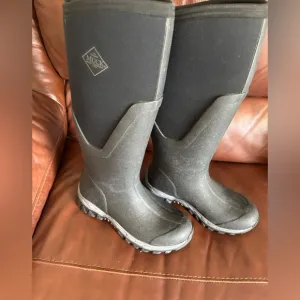 Muck Black Waterproof Boots