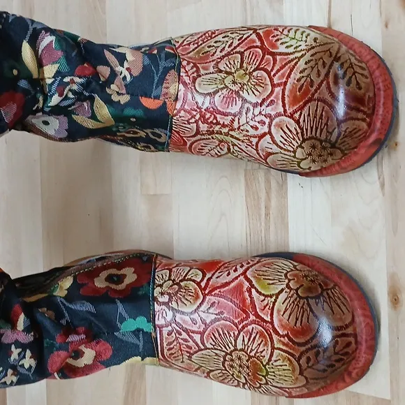 Multi Pattern Zip Up Faux Fur Lined Boots Size 41